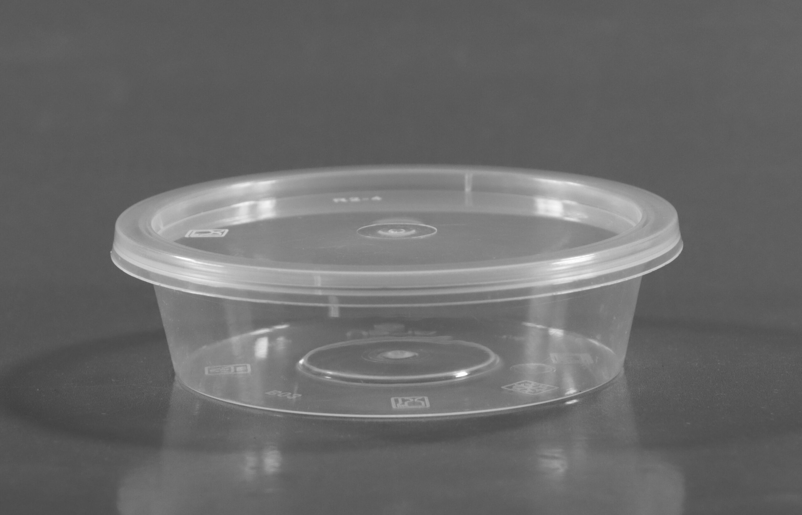 2oz clear round sauce pots X 2000